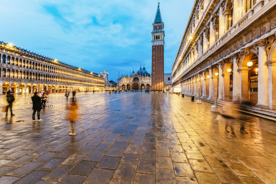 Venice: The Ghost & Legends Walking Tour - Why a Venice Ghost Walk Makes Sense on Your First Night