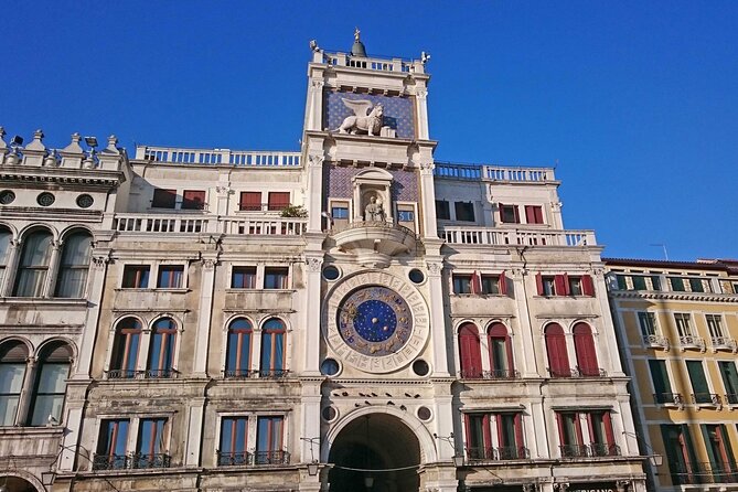 Venice Top attractions Walking Tour along the Canals - Local expert leadership: why the guide matters in Venice