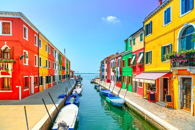 Venice Trilogy: Murano, Burano & Torcello by Lagoon Boat - Murano glass at the furnace: what you actually get (and what to watch for)