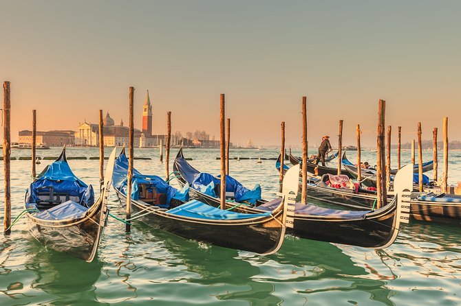 Venice Walking Tour and Gondola Ride - Guide Quality: Why Names Like Nadia or Elena Matter