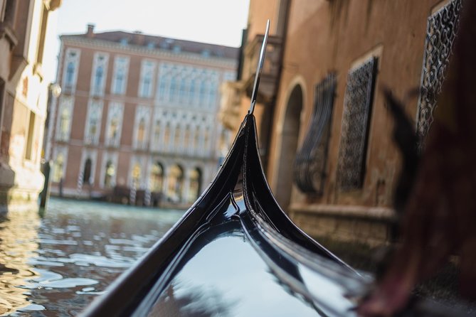 Venice's Best: Basilica, Doge's Palace, Gondola & History Gallery - Finding the group near St. Mark’s (and why that first step matters)